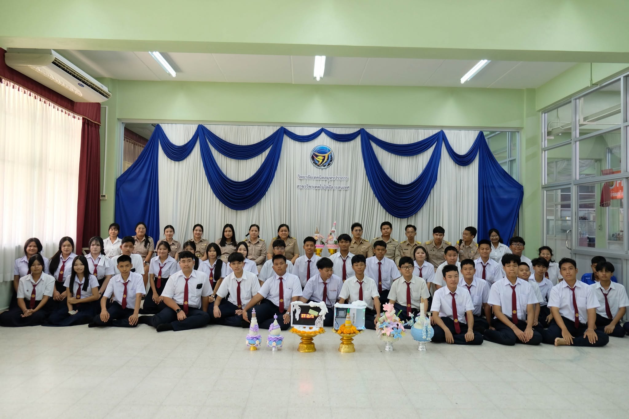 พิธีไหว้ครู แผนกวิชาเทคโนโลยีสารสนเทศ ประจำปีการศึกษา 2569